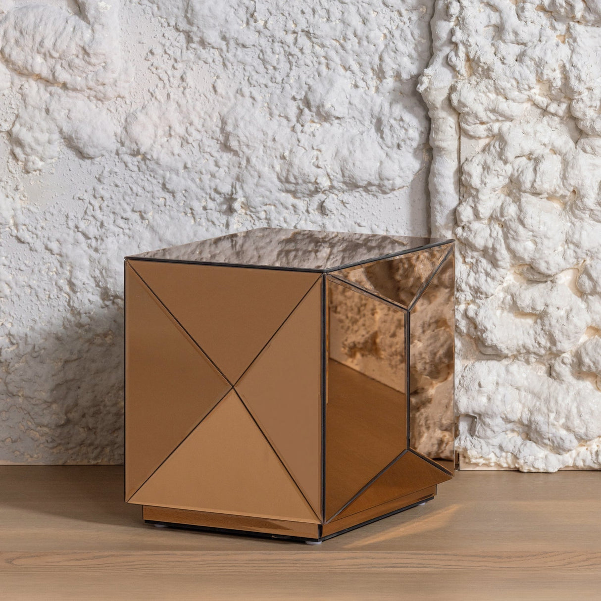 Petite table miroir fumé DEEK