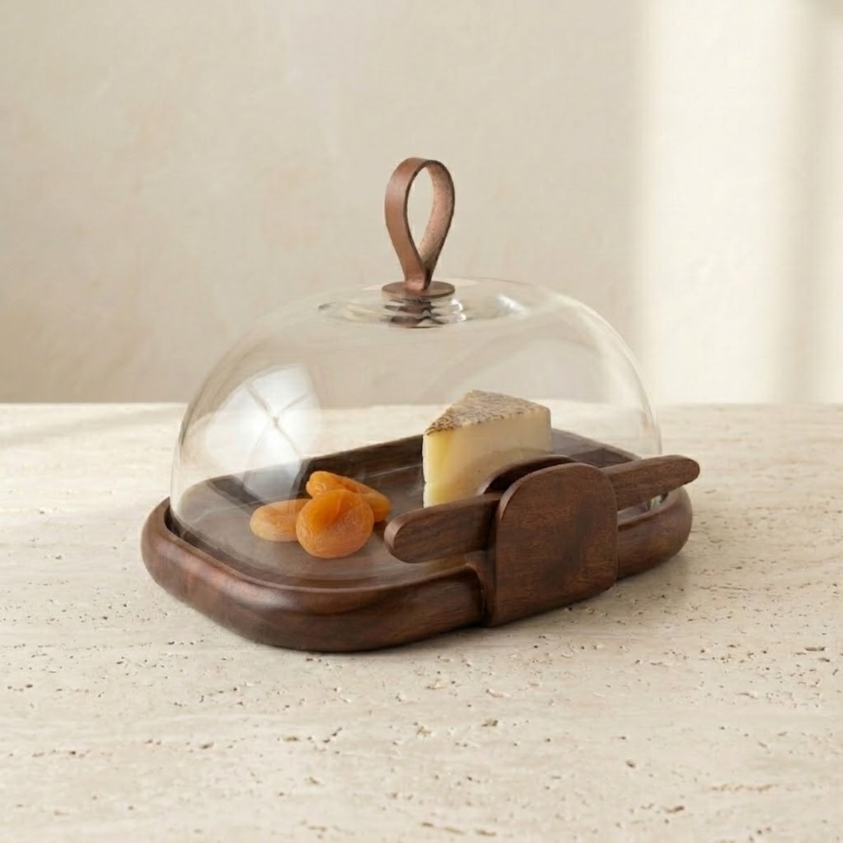 Plateau en bois avec cloche et couteau BEH
