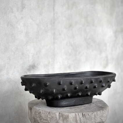 Grand plat ovale à piques NOO