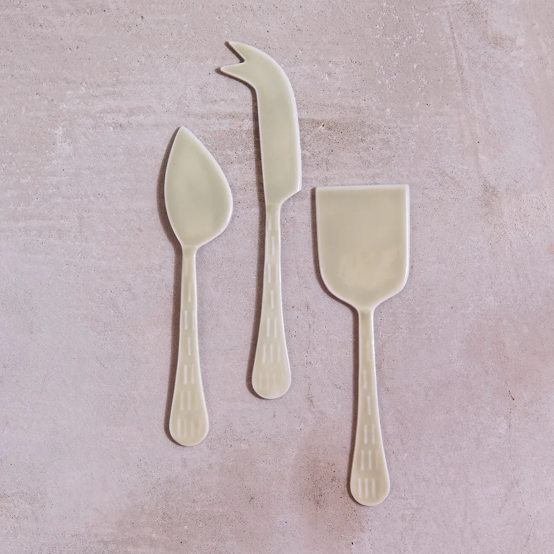 Set de 3 couverts à fromage émaillés et taupe ou émaillés vert clair EASTON BEH