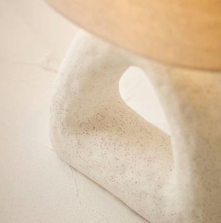 Lampe arty écrue et pied céramique SEM