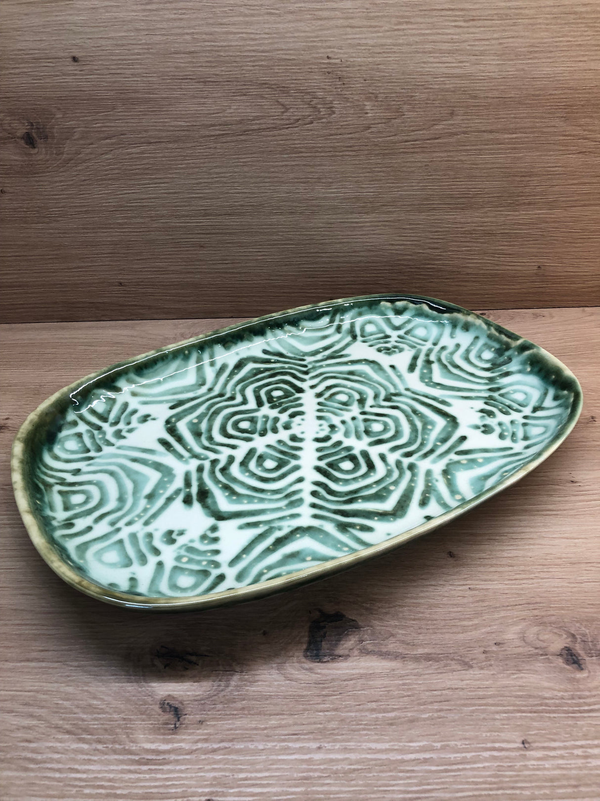 Plat rond ou rectangle grès DUR