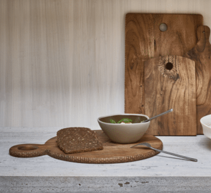 Planche à découper bois d’acacia POM