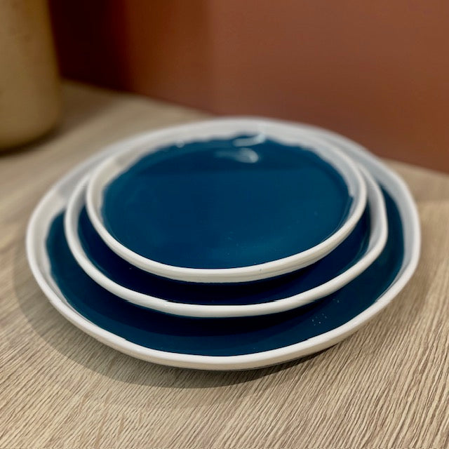 Assiettes unies TERRA  DUR