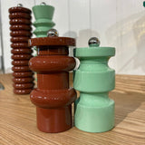 Ensemble de 2 moulins sel et Poivre en bois WD