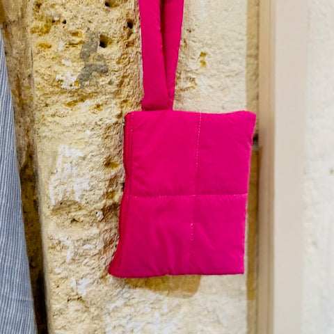 Pochette colorée matelassée FOI