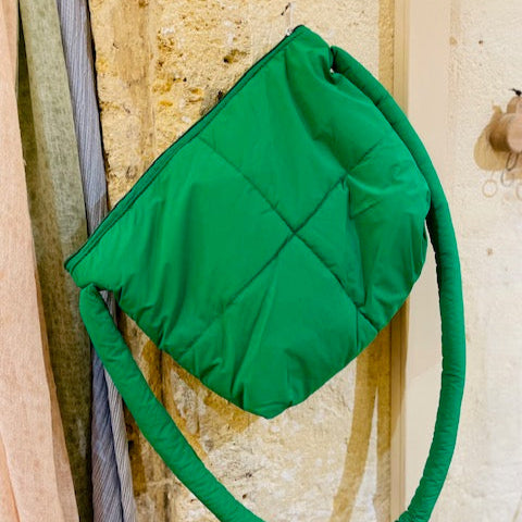 Sac coloré matelassé moyen modèle FOI