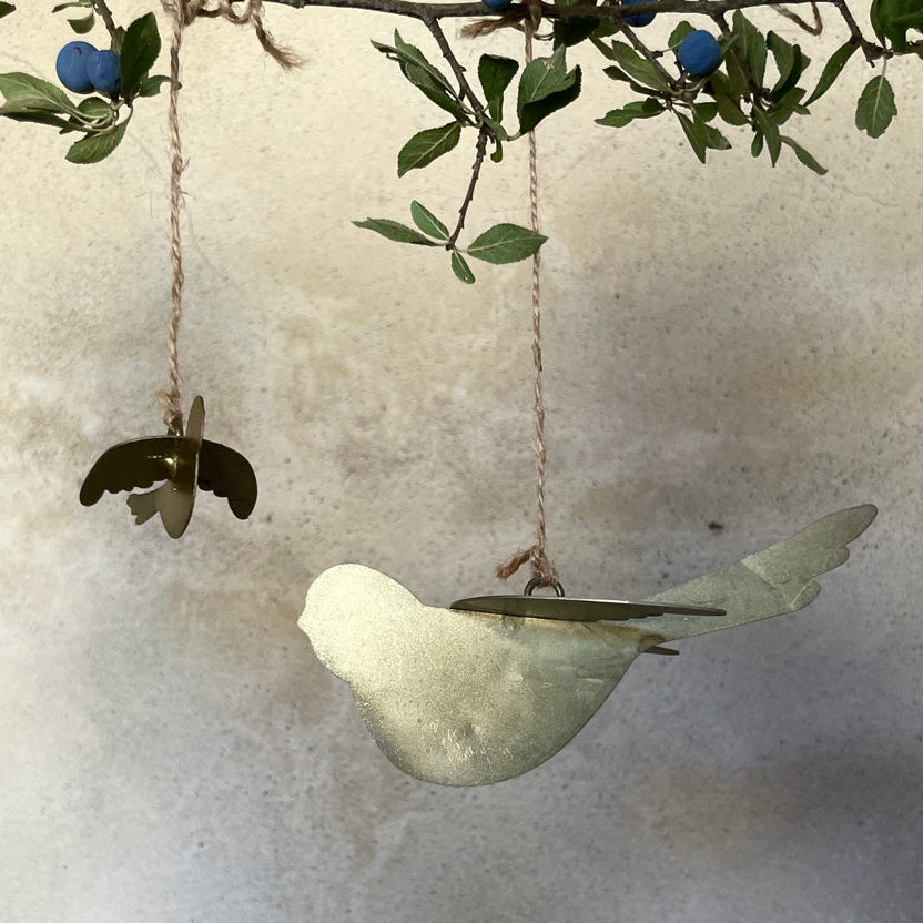 Oiseau métal doré à suspendre NAM
