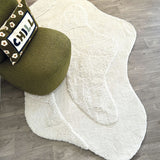 Tapis forme organique blanc OPJ