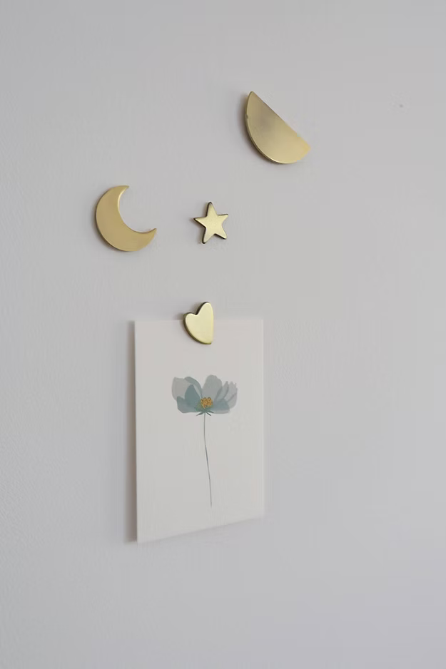 BIJOU MURAL MINI COEUR DORE POU