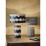 Lampe papier maché noire et blanche POM