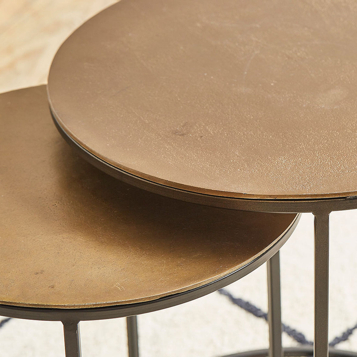 Tables gigognes rondes petit modèle COT